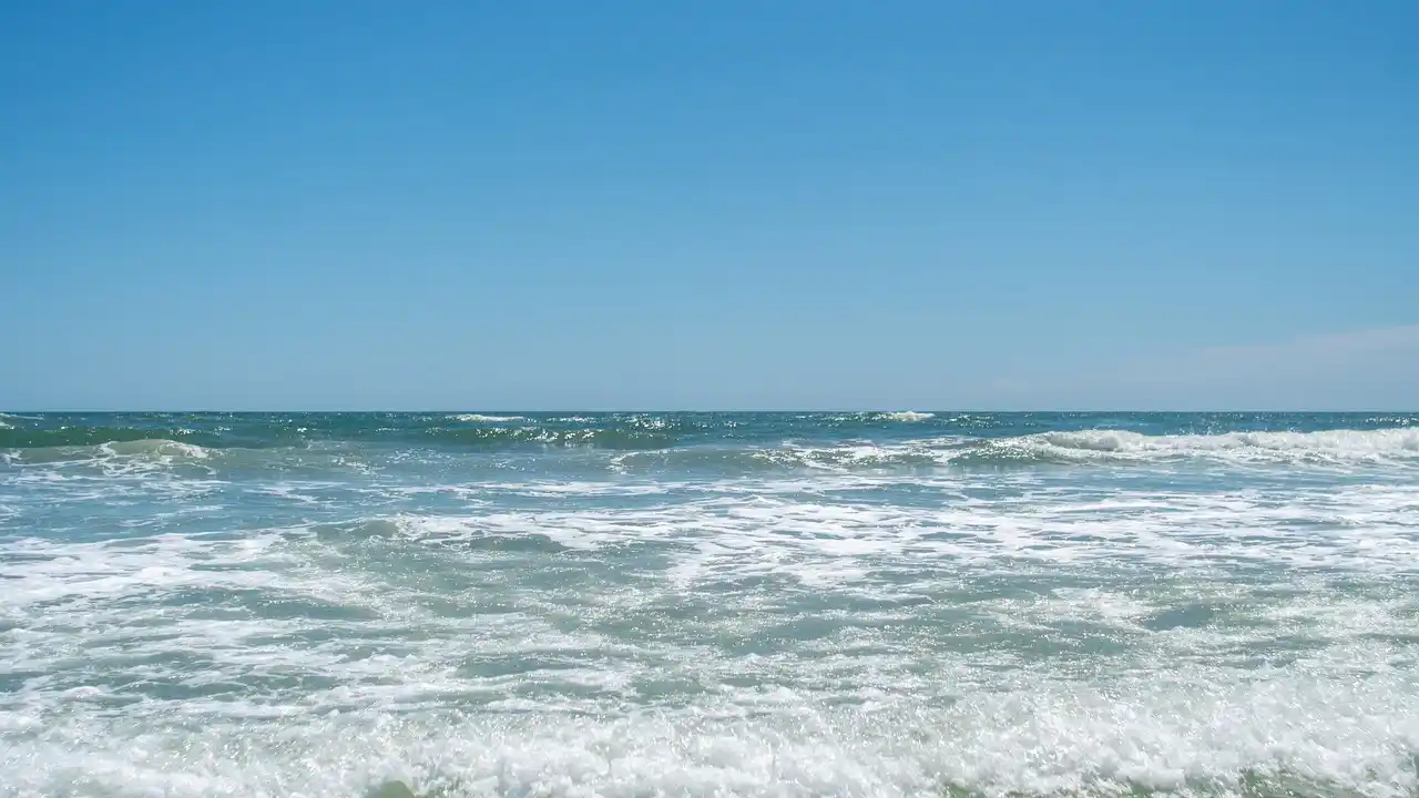 Sea Waves of the New Smyrna Beach