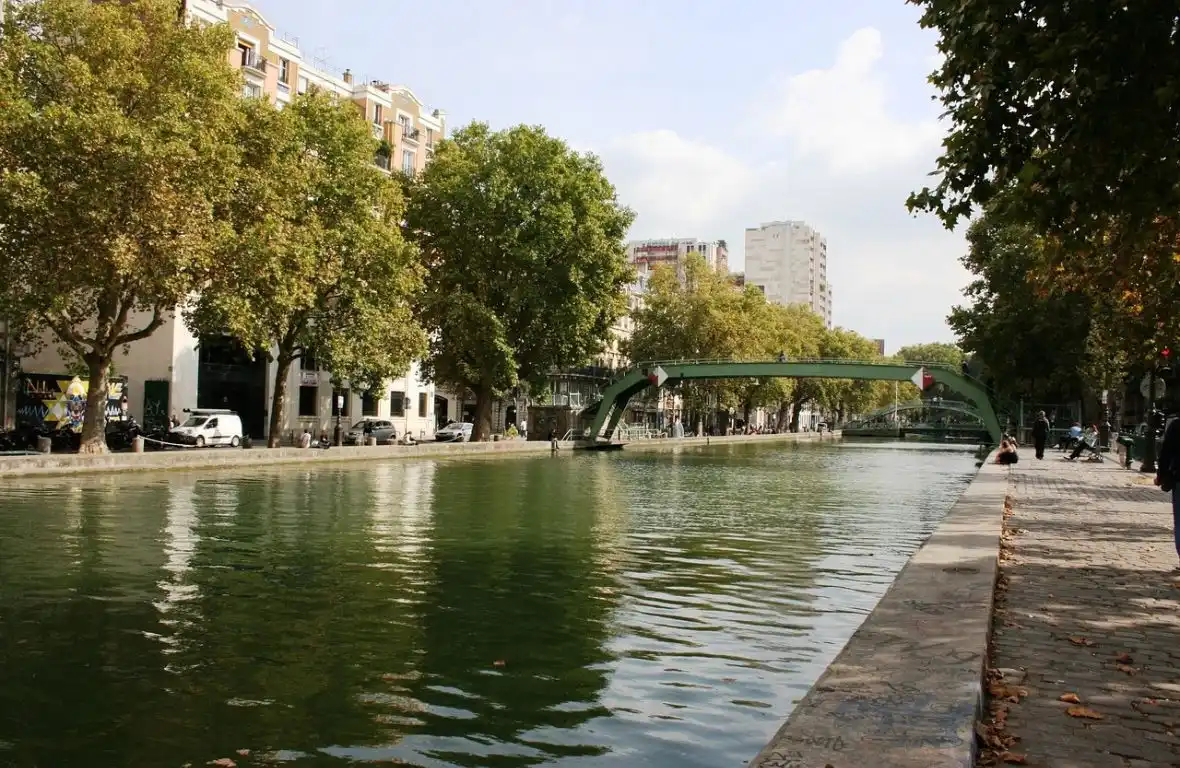 Photo of the Canal St. Martin, Paris