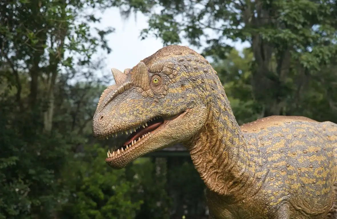 Dinosaur at leu gardens orlando